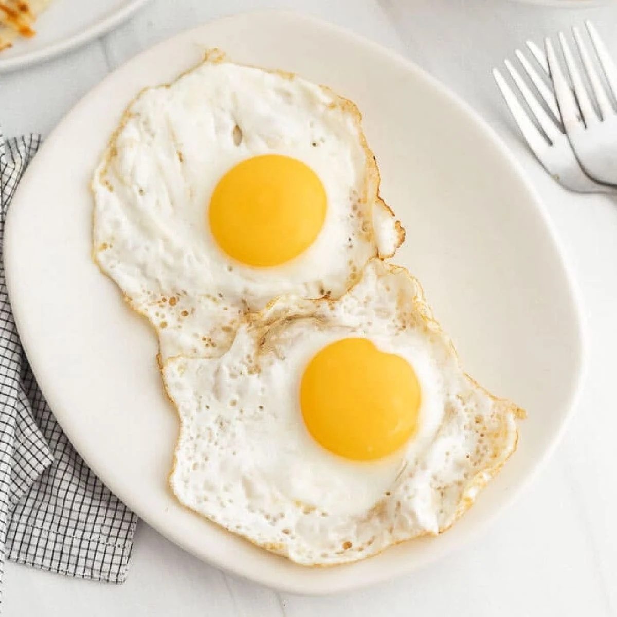 SIDE EGGS.